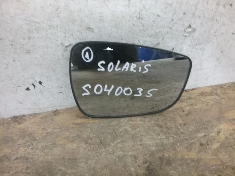 Зеркальный элемент правый Hyundai Solaris
