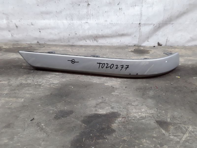 Накладка заднего бампера Opel Astra H Wagon