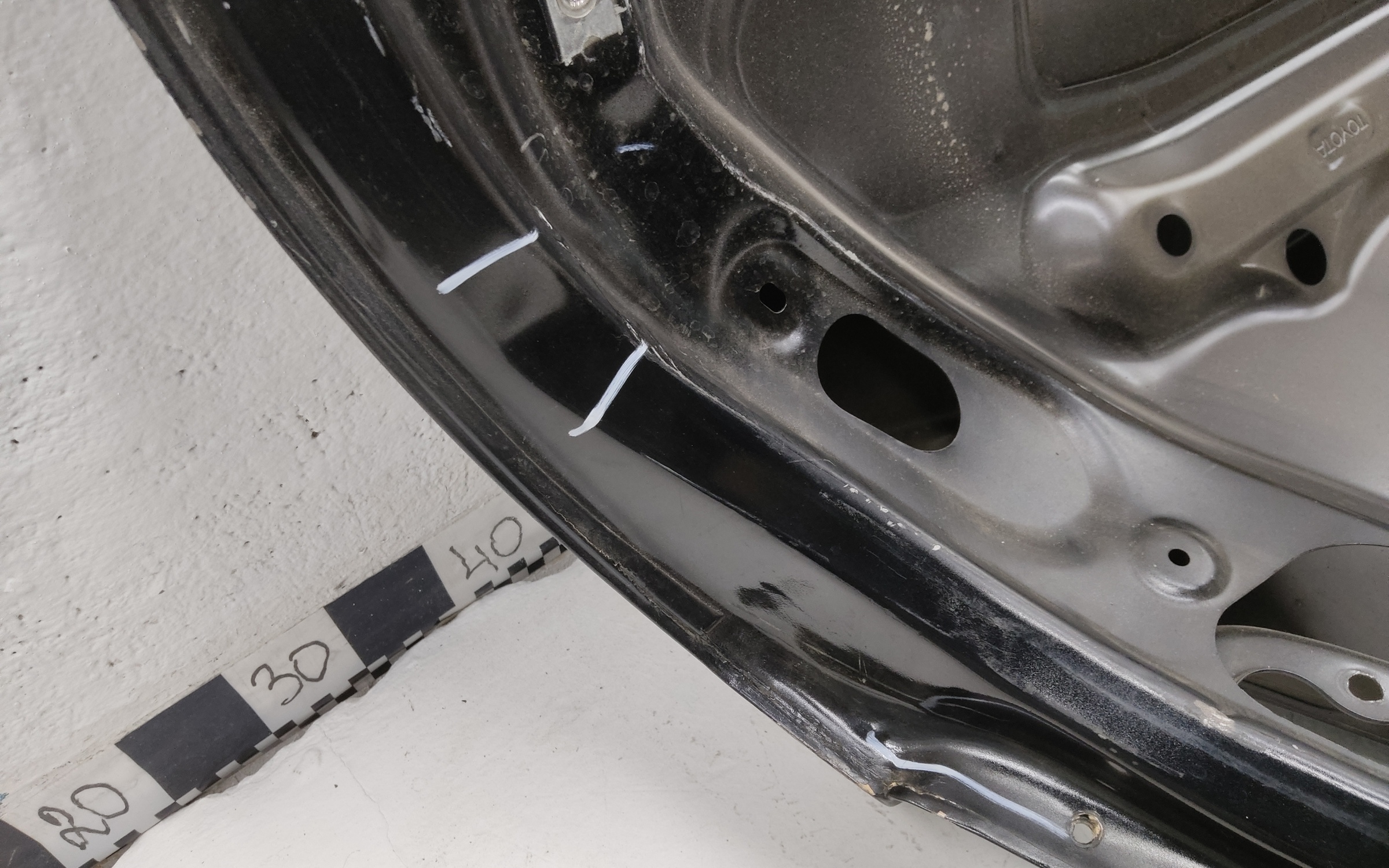 Крышка багажника Toyota Camry V40