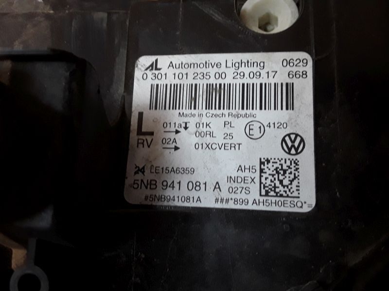 Фара передняя левая Volkswagen Tiguan 2 LED