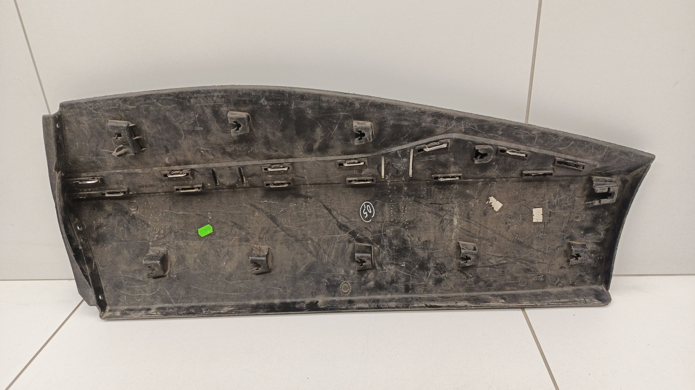 Накладка двери задней правой Renault Kaptur