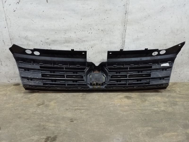 Решетка радиатора Volkswagen Tiguan 2