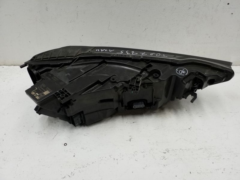 Фара передняя левая Audi A8 D5 4N LED