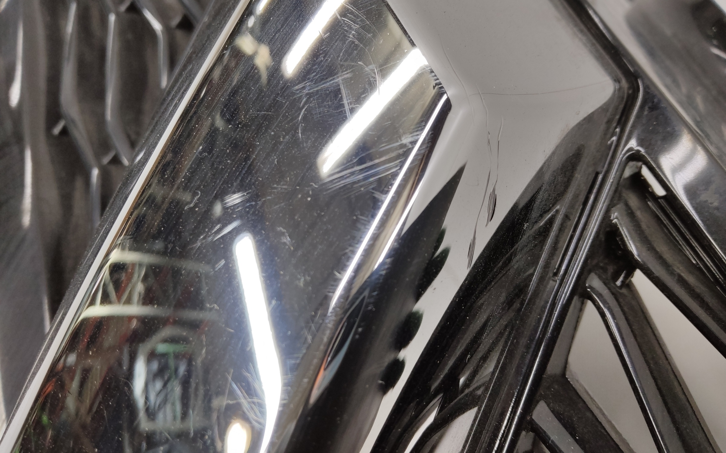 Решетка радиатора Nissan X-Trail T32 под камеру