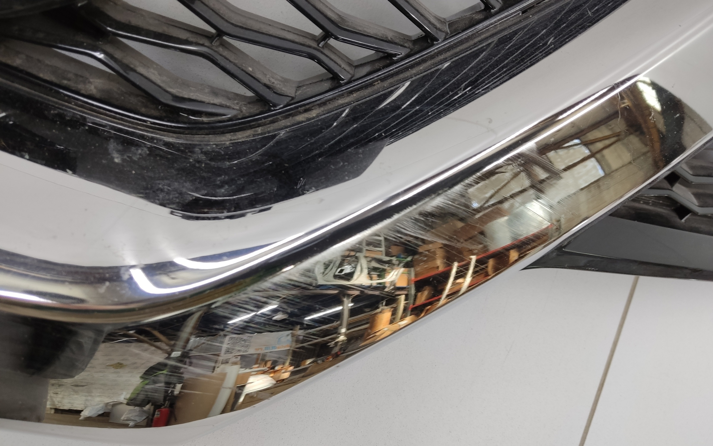 Решетка радиатора Nissan X-Trail T32 под камеру