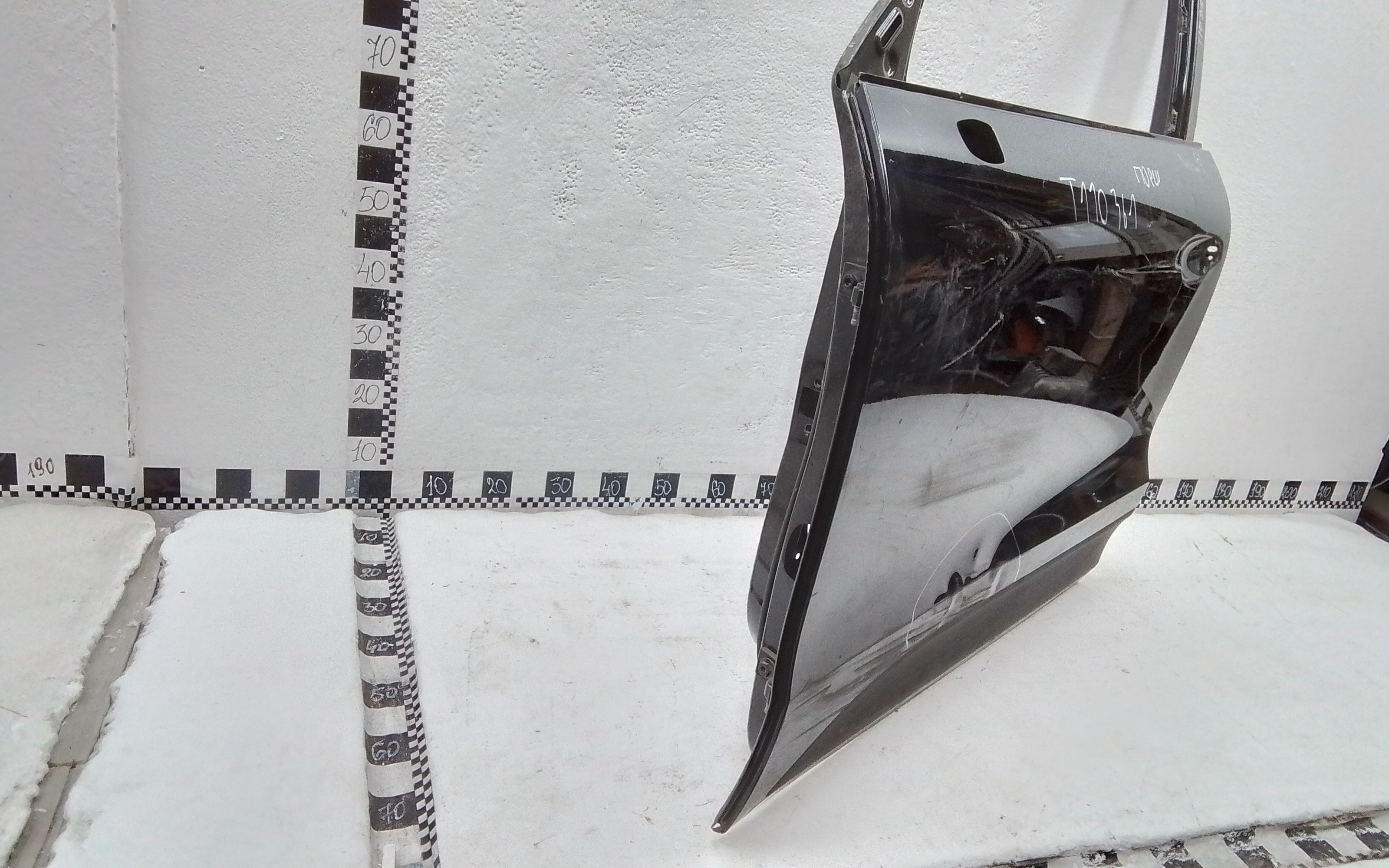 Дверь передняя левая Porsche Macan 1