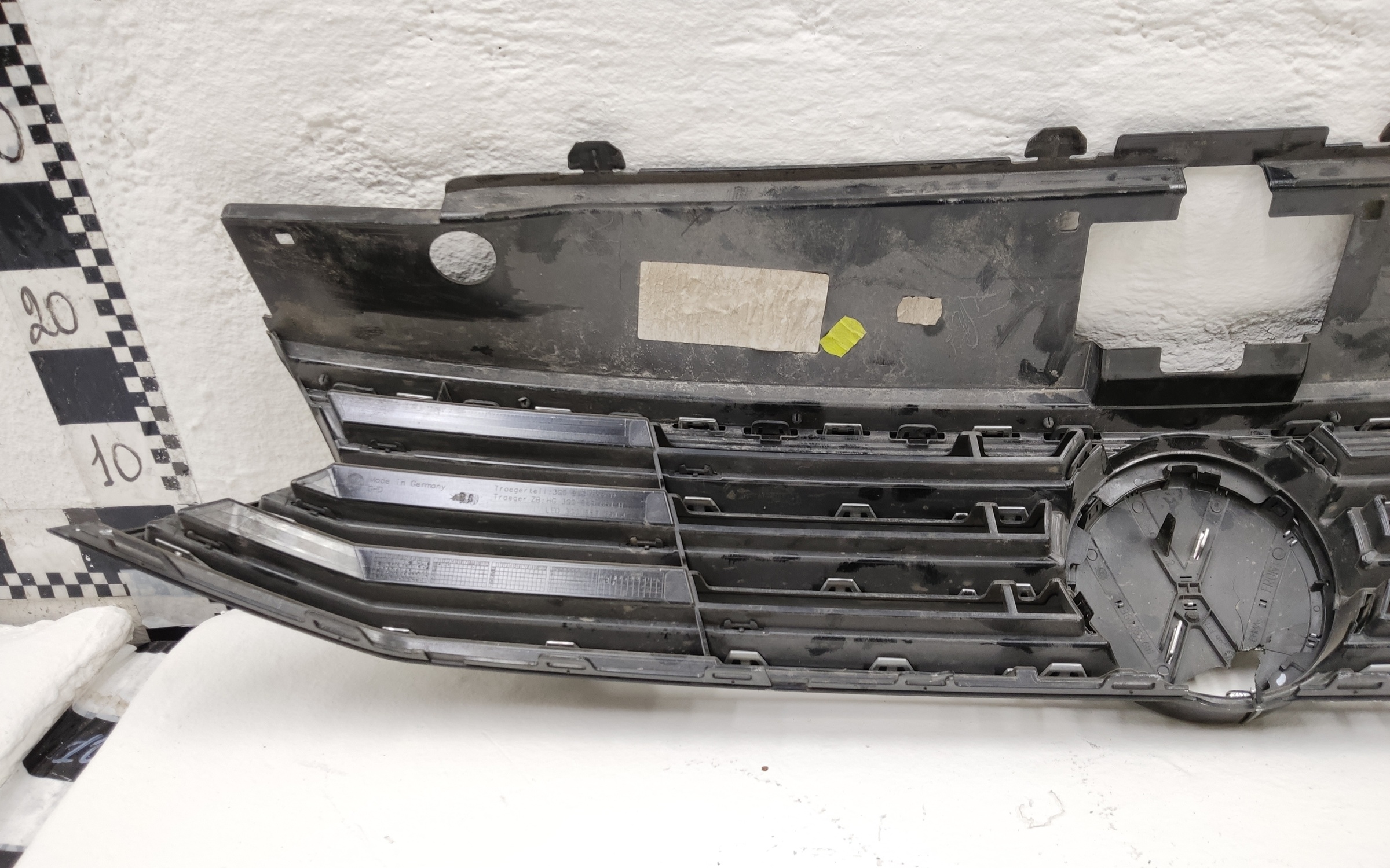 Решётка радиатора Volkswagen Passat B8