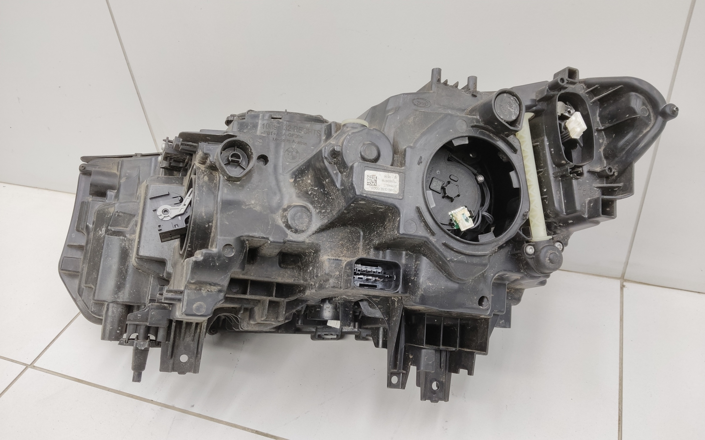 Фара передняя правая BMW 6er G32 LED адаптив