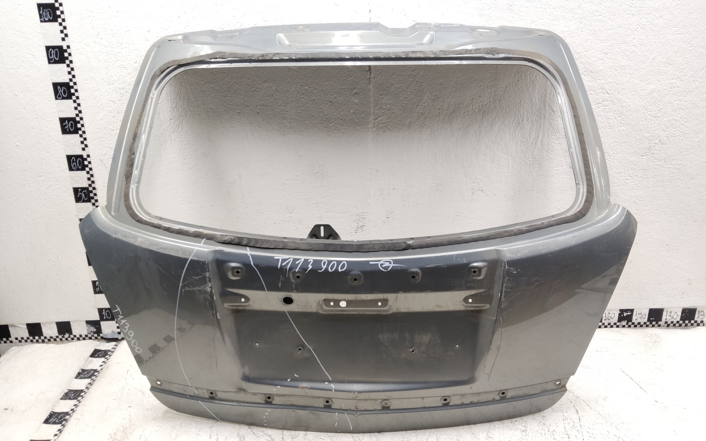 Крышка багажника Opel Antara