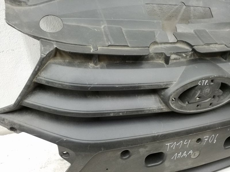 Решетка радиатора Lada Granta 1 Restail