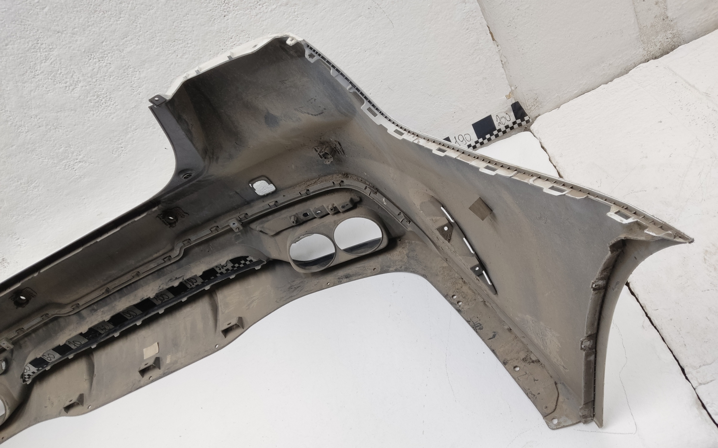 Бампер задний Kia Stinger