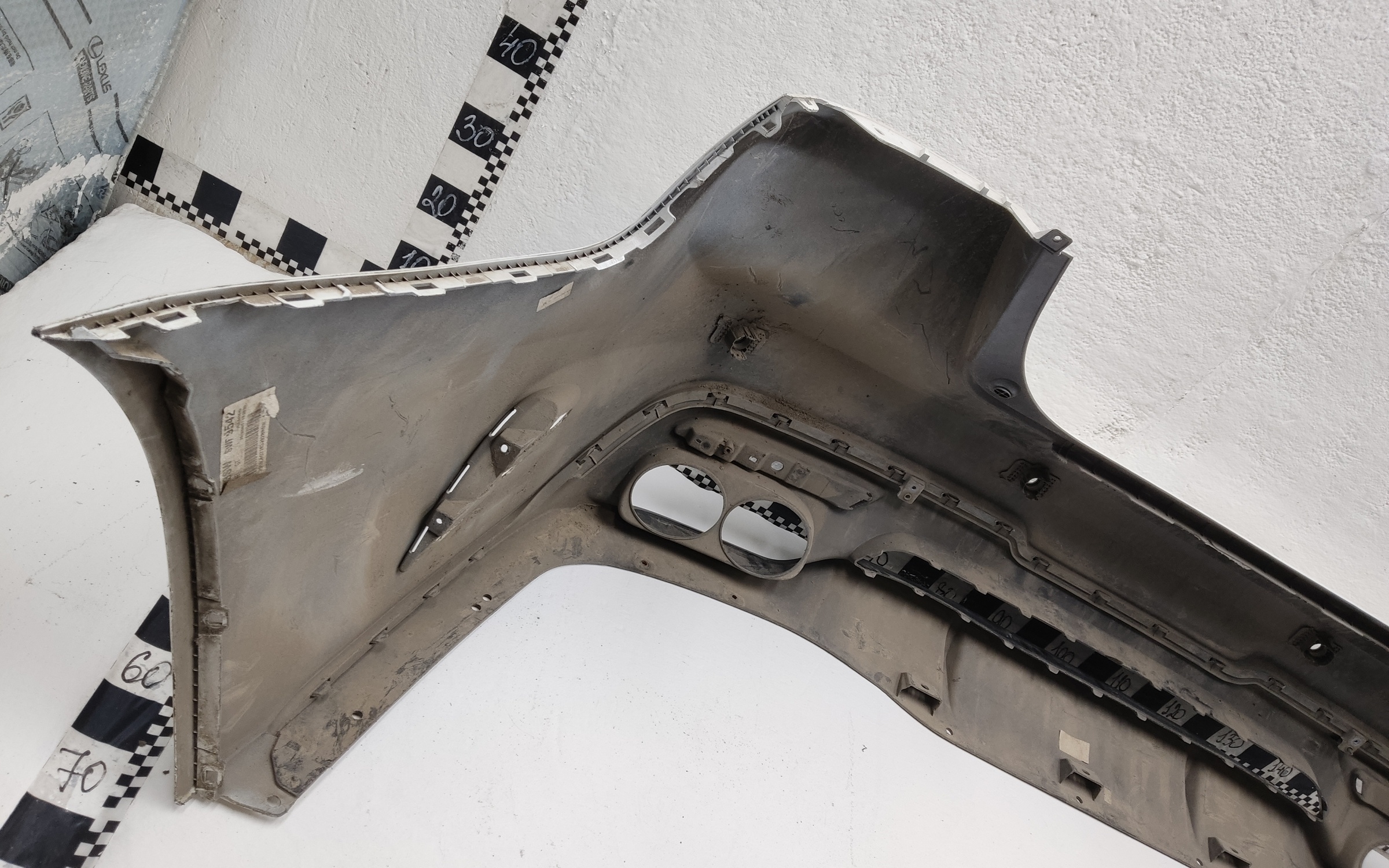 Бампер задний Kia Stinger