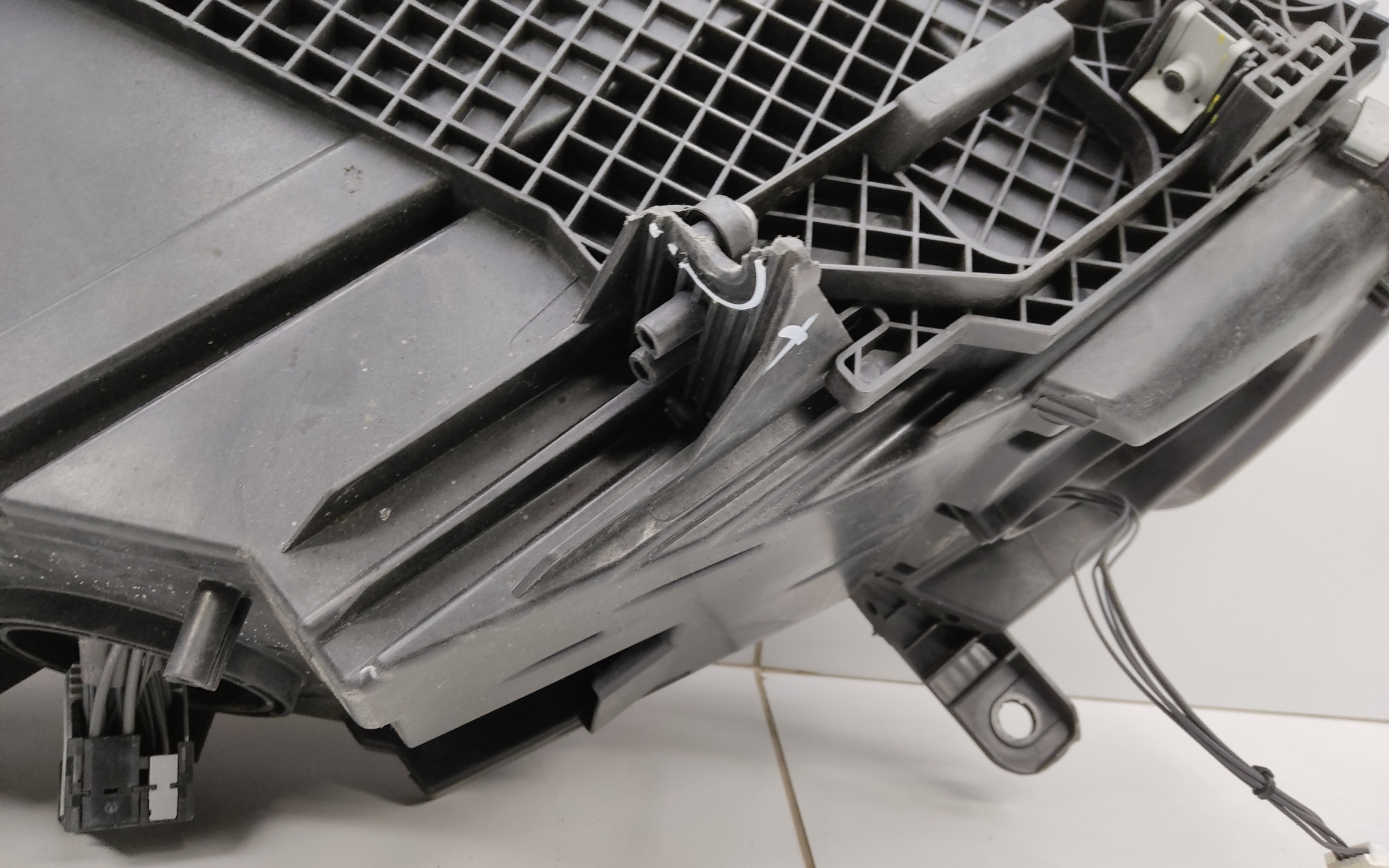 Фара передняя правая BMW X5 F15 LED адаптив