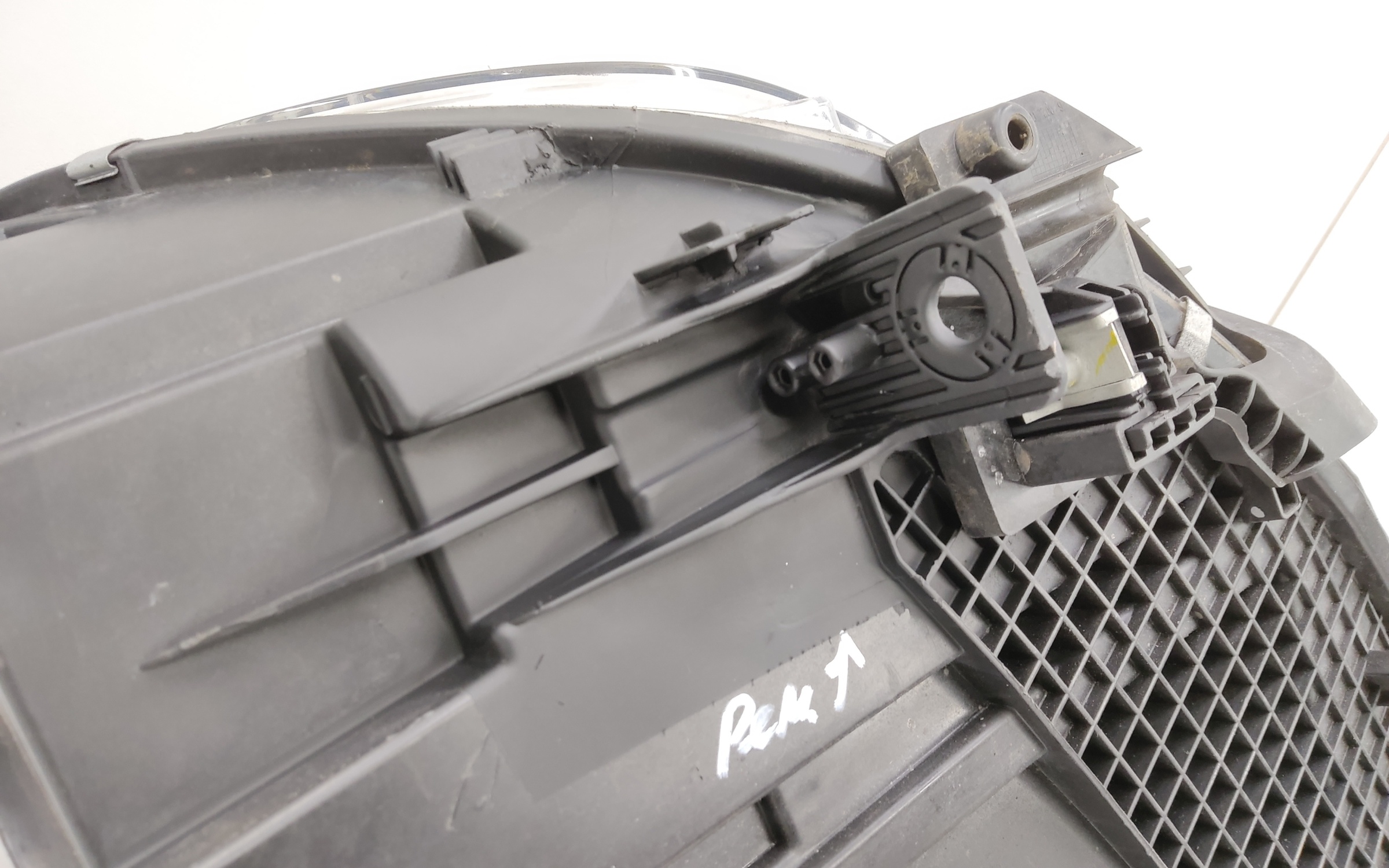 Фара передняя правая BMW X5 F15 LED адаптив