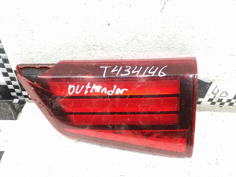 Фонарь задний правый внутренний Mitsubishi Outlander 3 Restail 2