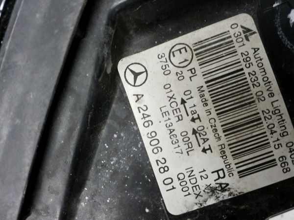 Фара передняя правая Mercedes-Benz B-Klasse W246 LED ДХО