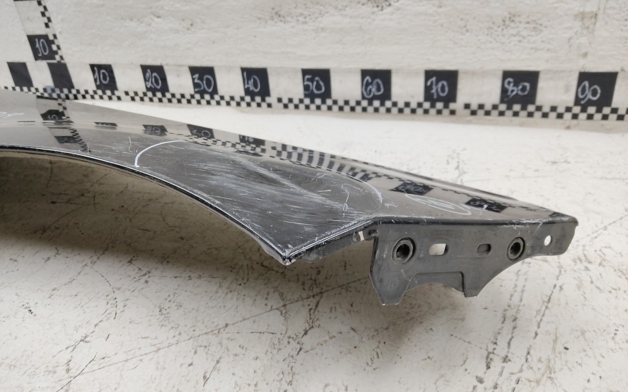 Крыло переднее правое Land Rover Range Rover 4