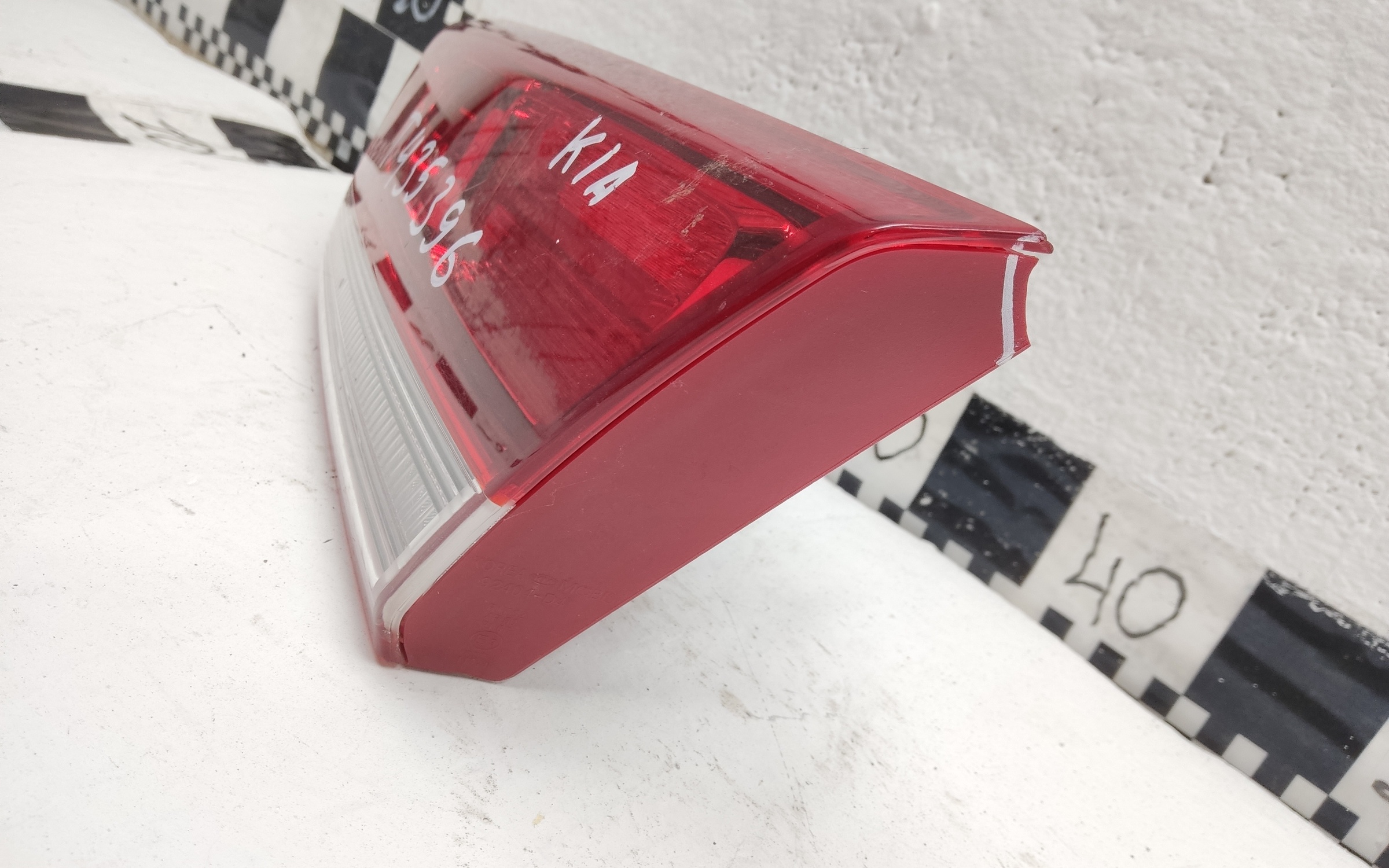 Фонарь задний правый внутренний Kia Optima 4 под лампы
