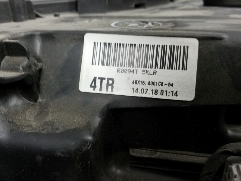 Фара передняя правая Mitsubishi Outlander 3 Restail 2 галоген