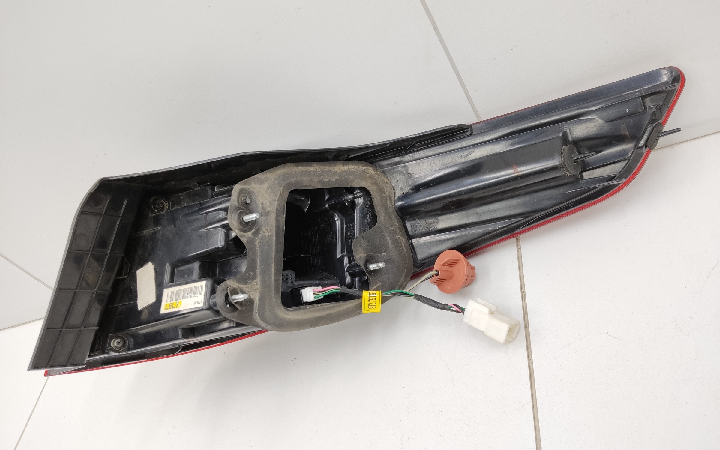 Фонарь задний левый наружный Kia Optima 3 Restail LED