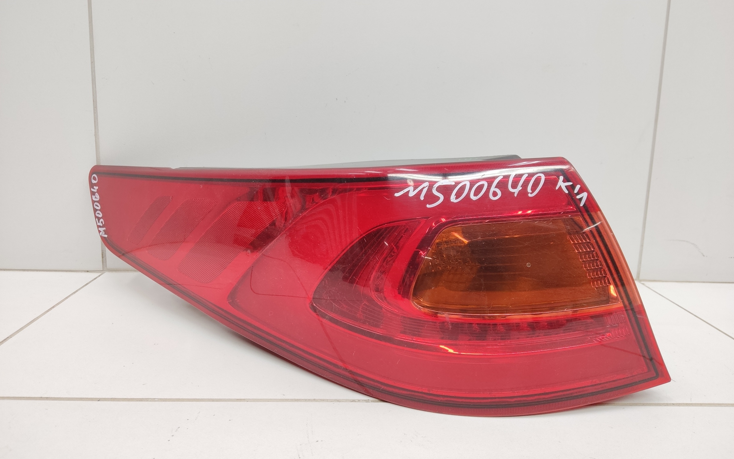 Фонарь задний левый наружный Kia Optima 3 Restail LED