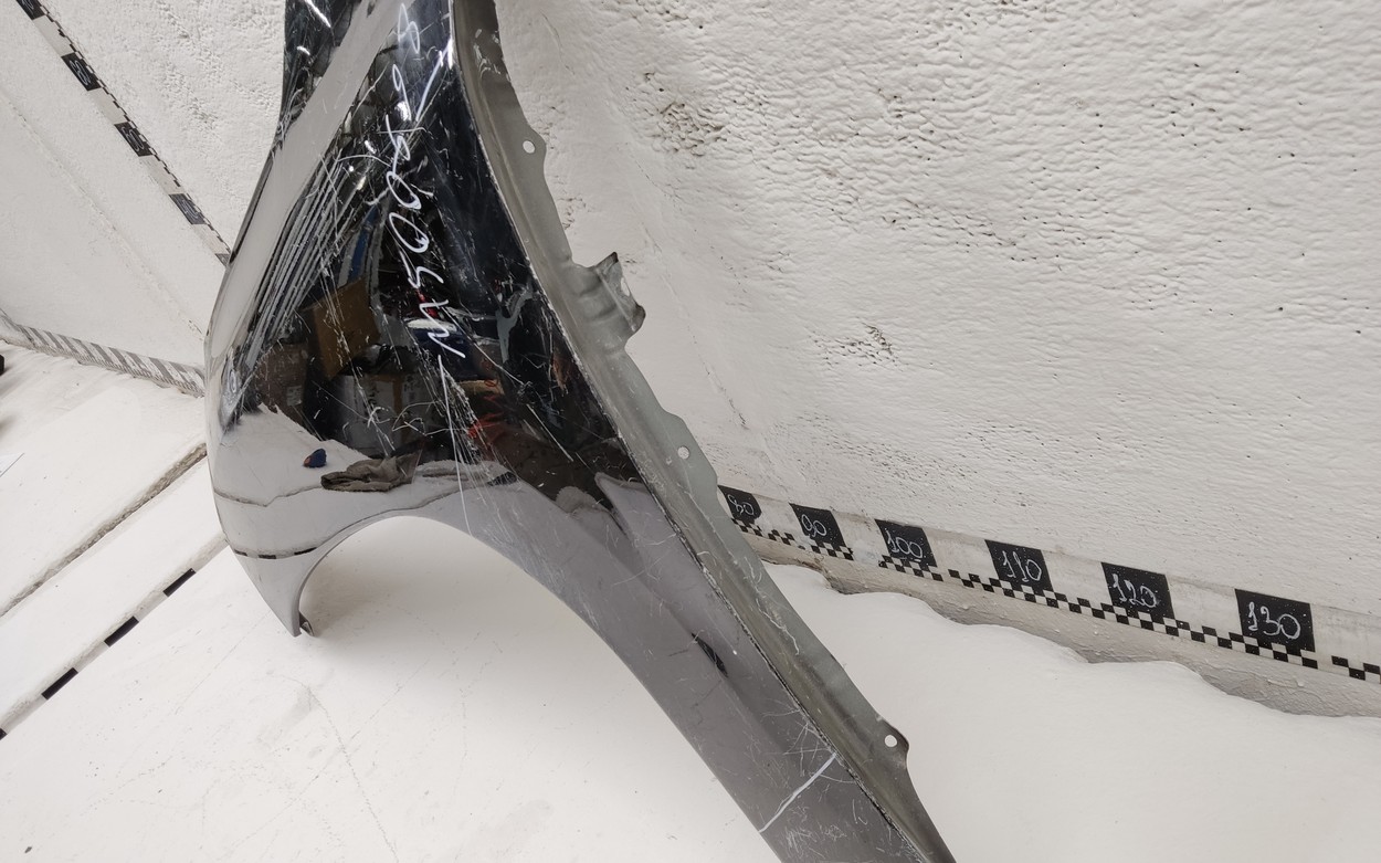 Крыло переднее левое Lexus LX 3 Restail 2