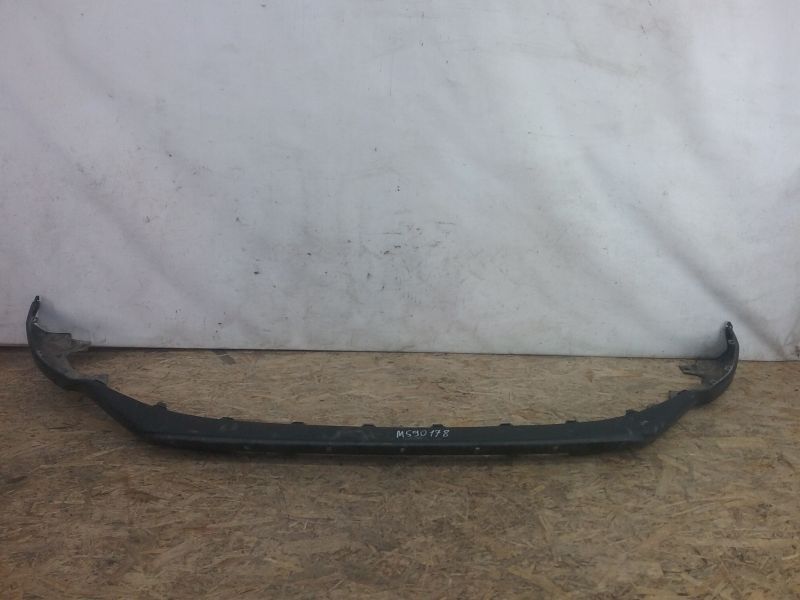 Юбка переднего бампера Toyota RAV4  CA40 Restail