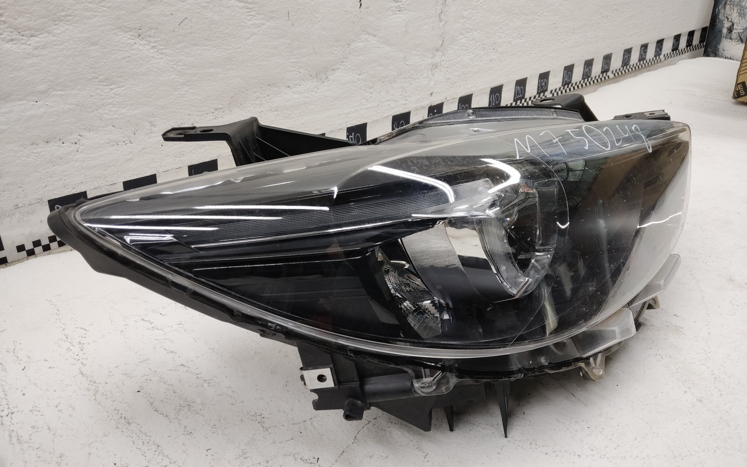 Фара передняя правая Mazda CX-5 Restail LED