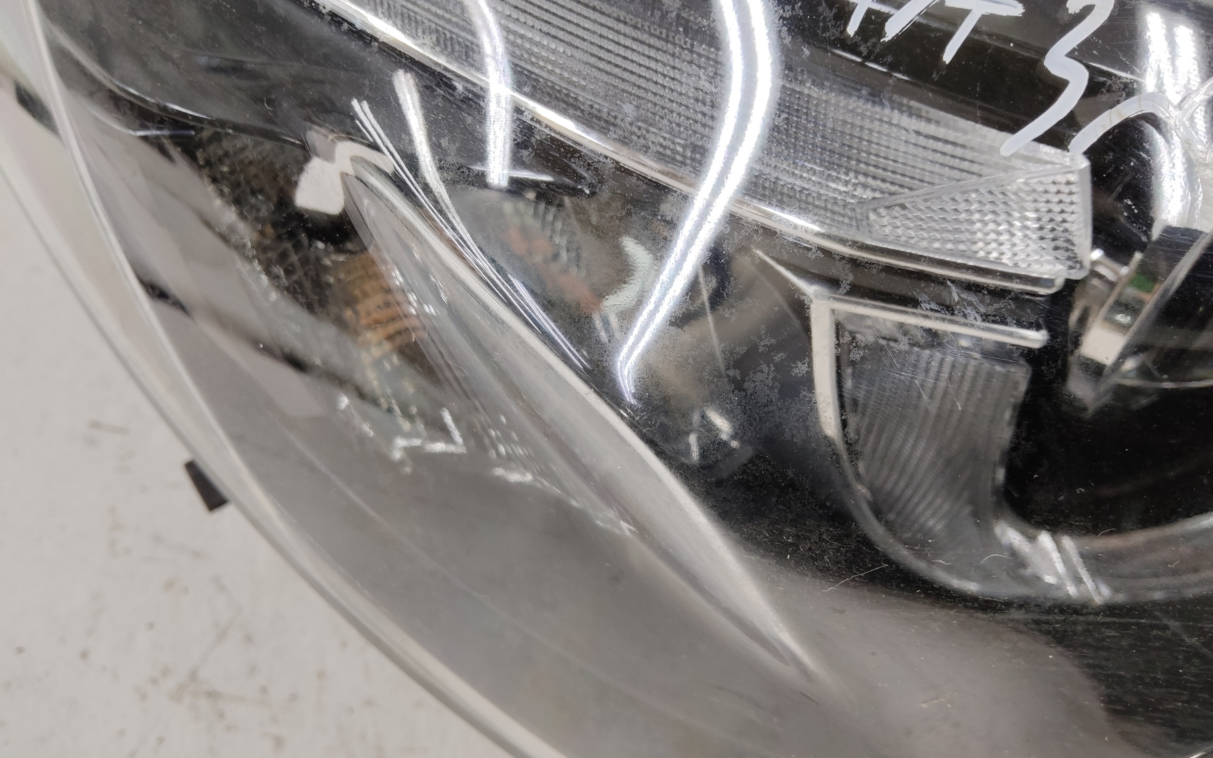 Фара передняя правая Mazda CX-5 Restail LED