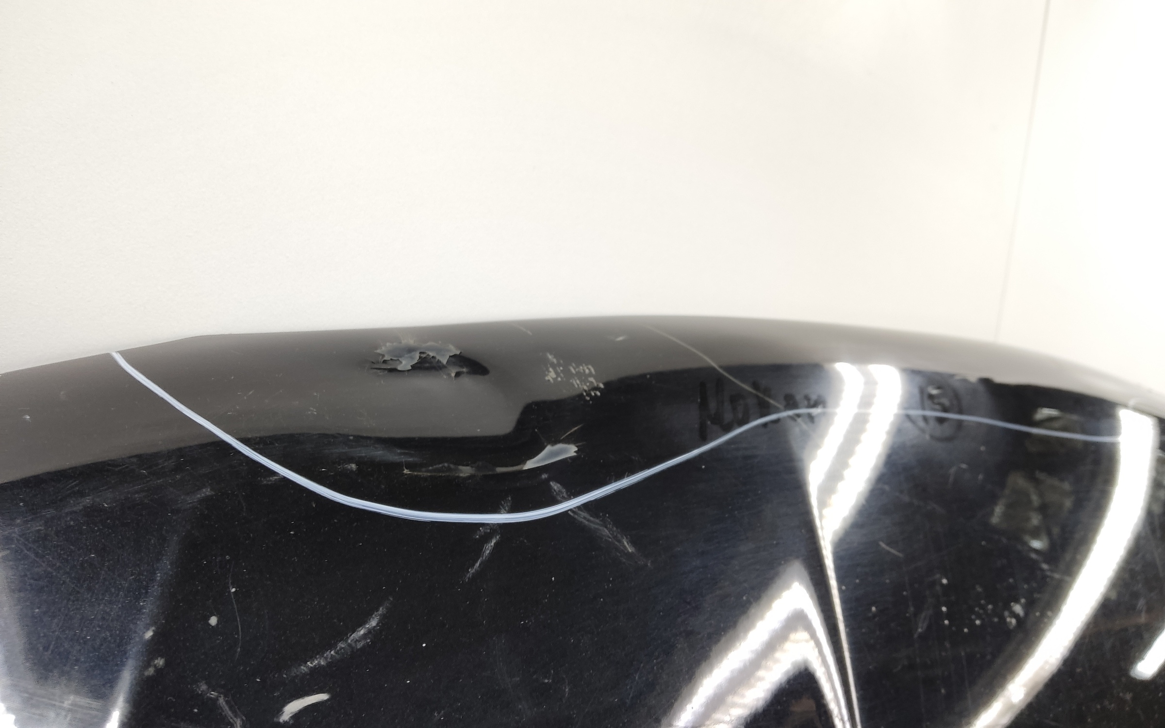 Капот Porsche Macan 1